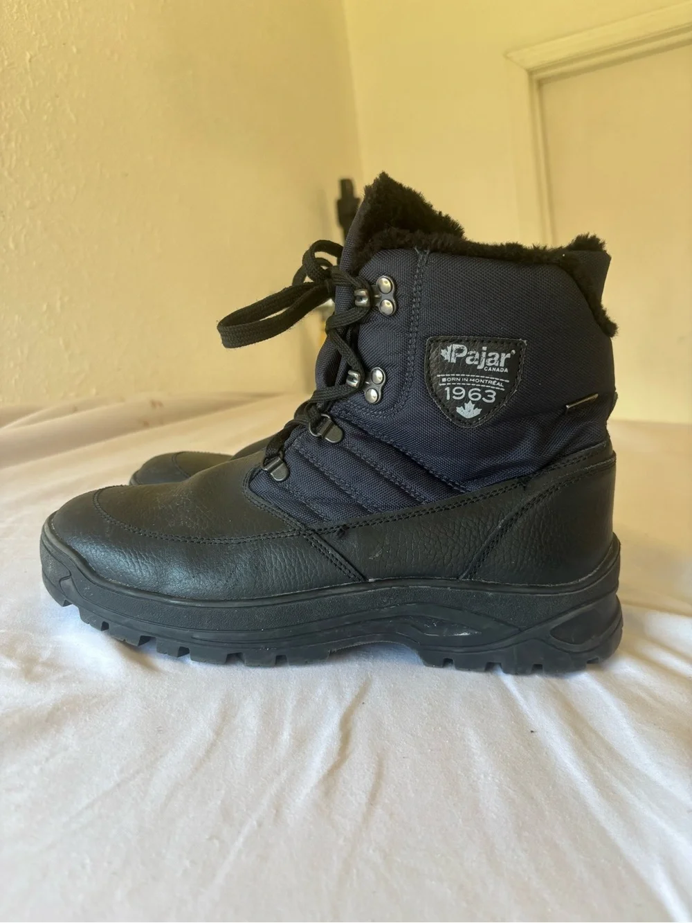 Pajar Black Lace-Up Insulated Boots